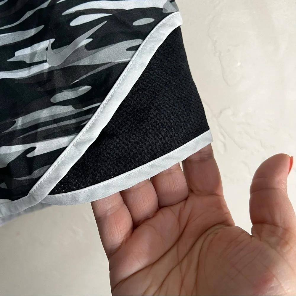 Nike‎ Dri Fit Tempo Black White Camo Running Shorts